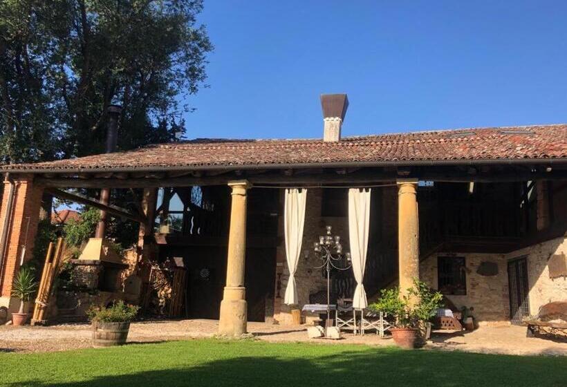 펜션 Il Casale Del Vino