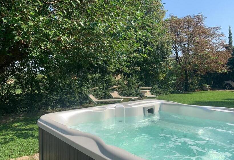 펜션 Il Casale Del Vino