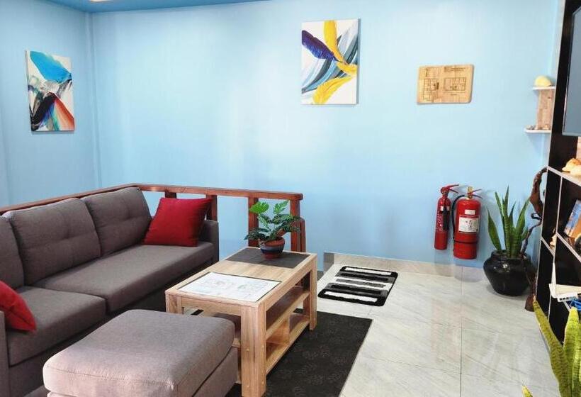 پانسیون Isle Inn