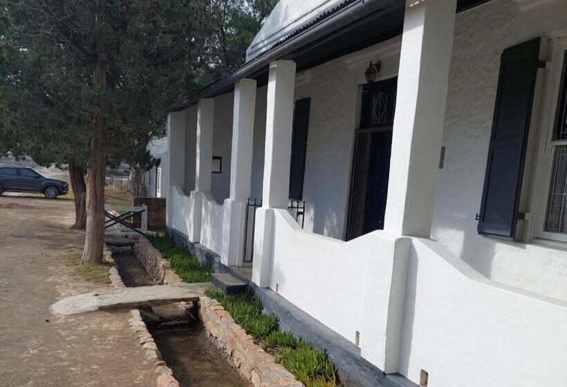 펜션 Living Waters House