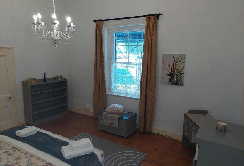 펜션 Living Waters House