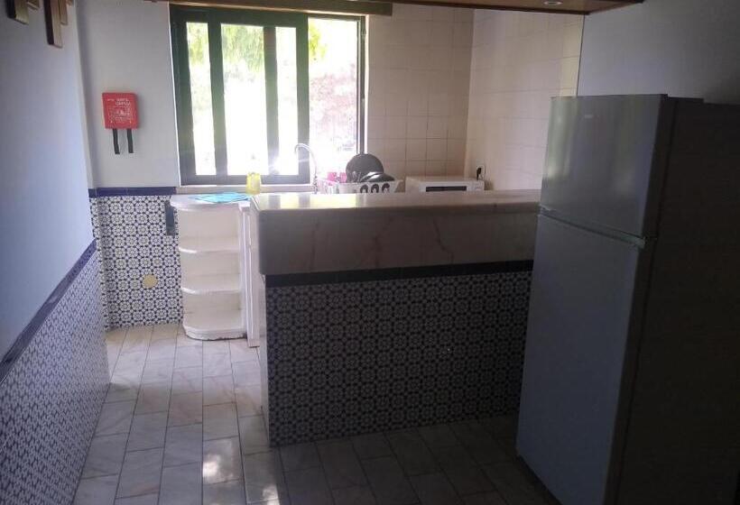 Пансион Melaya Private Rooms