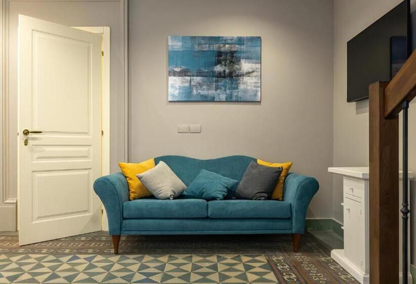 بنسيون Mi Tú Apartments