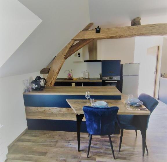 بنسيون Room In House   Undefined