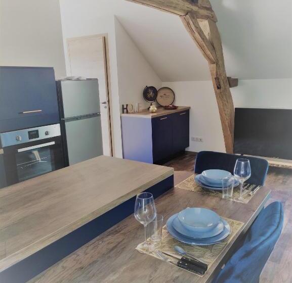 بنسيون Room In House   Undefined