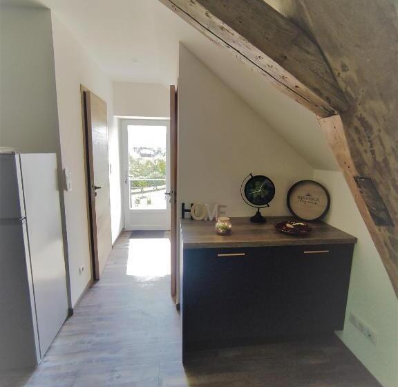 بنسيون Room In House   Undefined