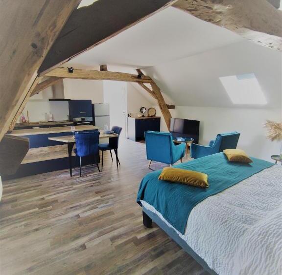 بنسيون Room In House   Undefined