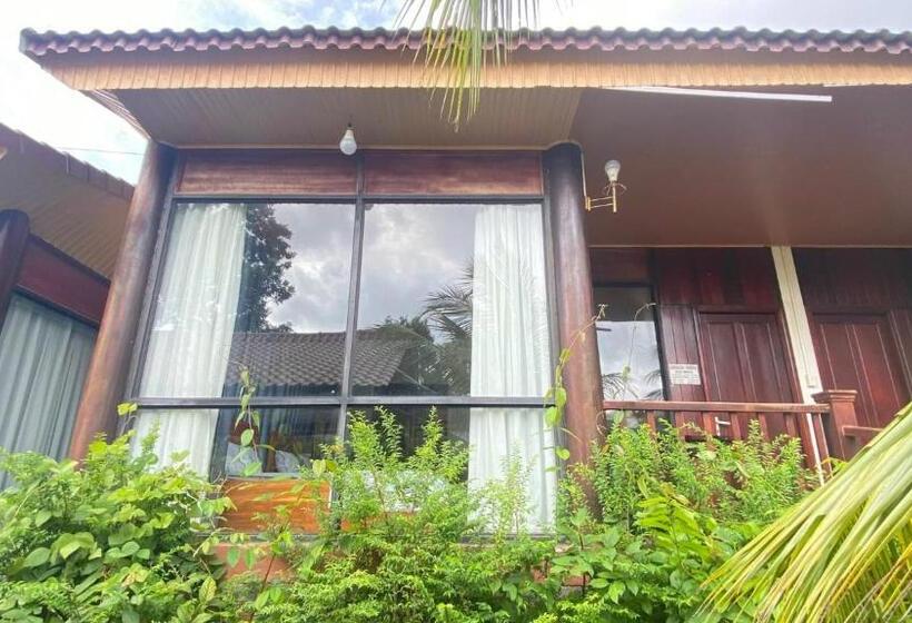 استراحتگاه Bugalow Hoa Trang