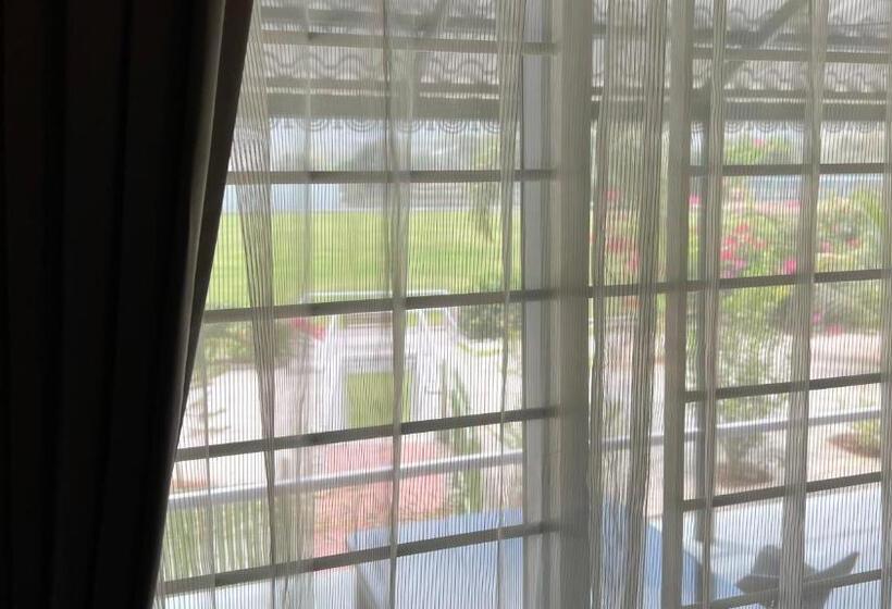 منتجع Gvs Club & Forest Meadows