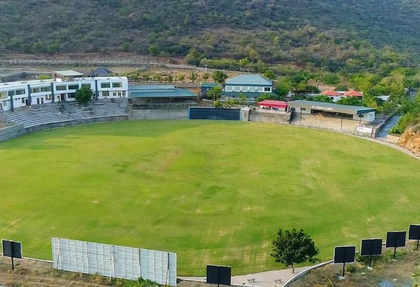 منتجع Gvs Club & Forest Meadows