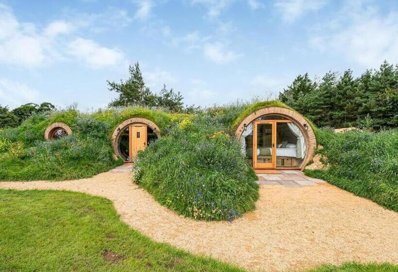 리조트 Luckington Burrows