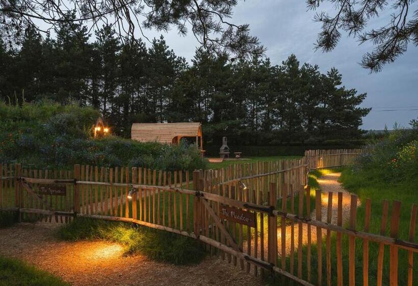 리조트 Luckington Burrows