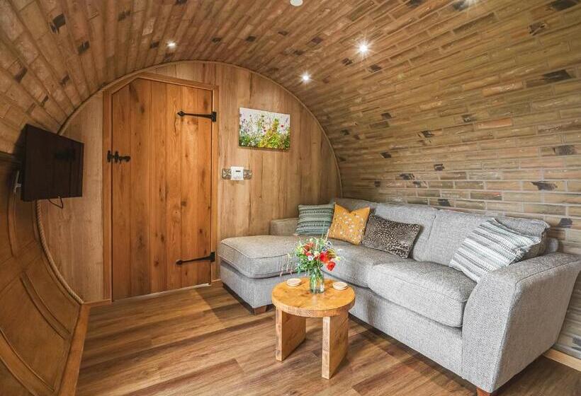 리조트 Luckington Burrows