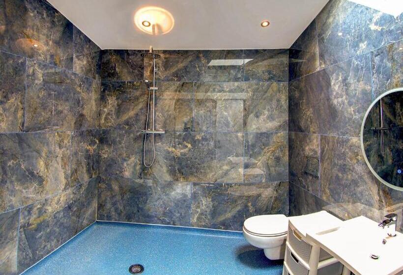 リゾートホテル Noahs Retreat