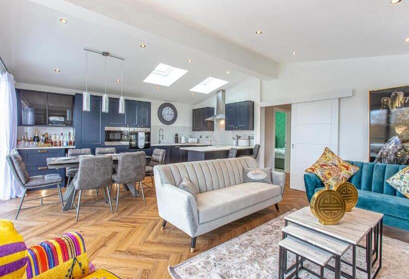 リゾートホテル Noahs Retreat