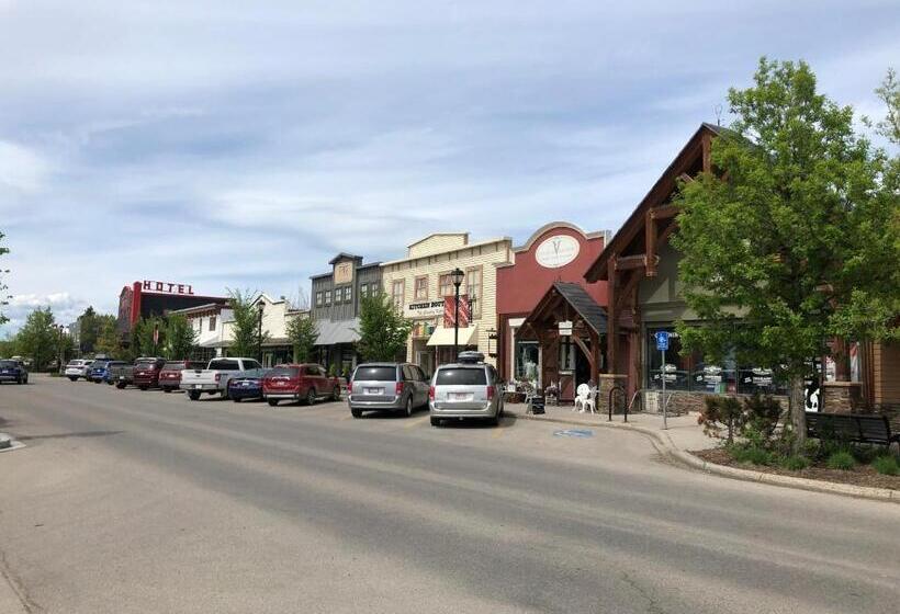 Rocky Mountain View Bed & Breakfast