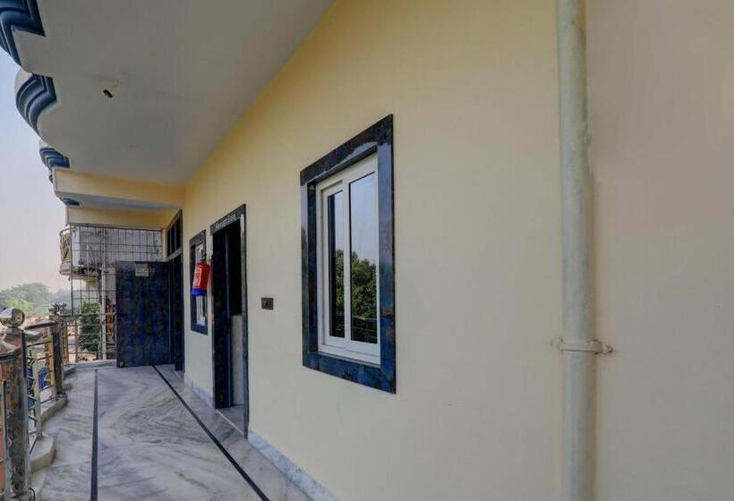 호텔 Sarkar & Marriage Hall