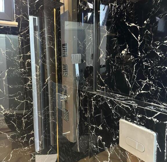 Vip Otel