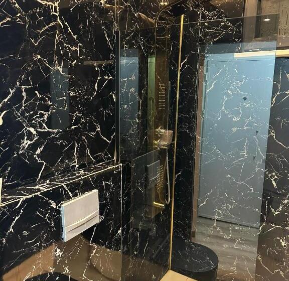 Vip Otel