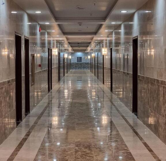 الديار الفاخرة للشقق المخدومة