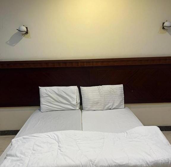 فندق كوثر الحياة الفندقية