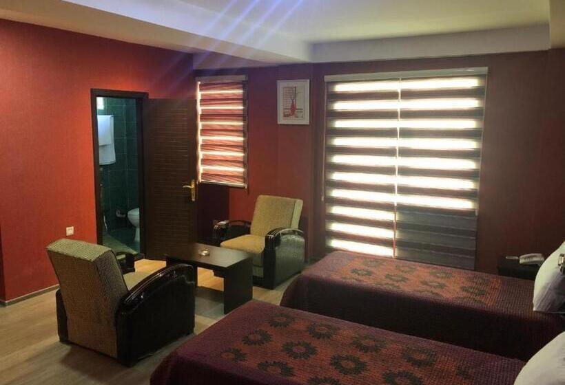 Aef Hotel And Restaurants