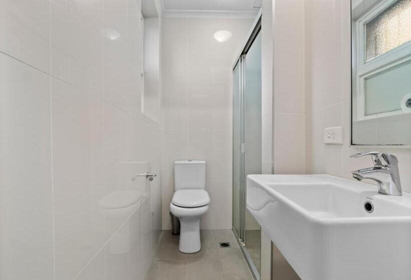 호스텔 Azzurro Pod Hotel City Darling Harbour