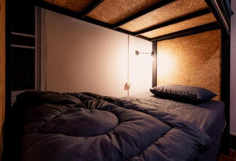 Anou Hostel