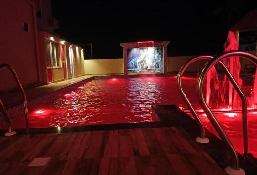 Balukona Beach Resort