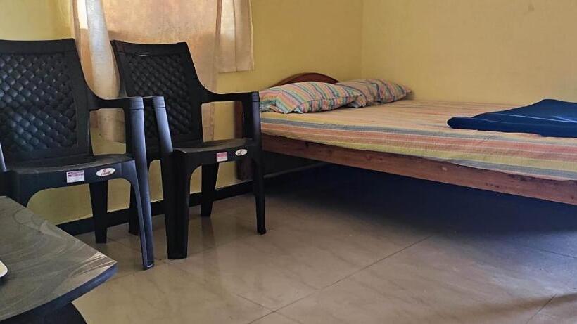 مبيت وإفطار Adithya Sunrise View Cottage