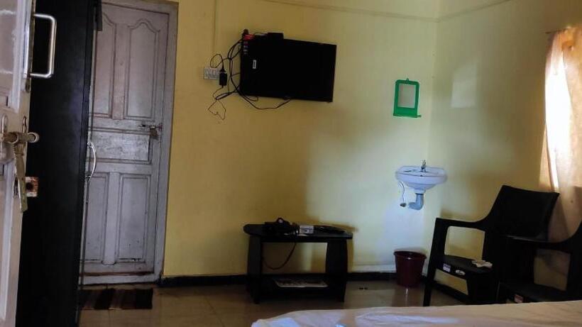 Bed and Breakfast Adithya Sunrise View Cottage