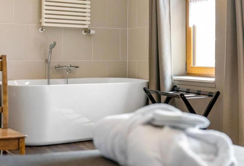 ベッドアンドブレックファースト Café René Borgloon