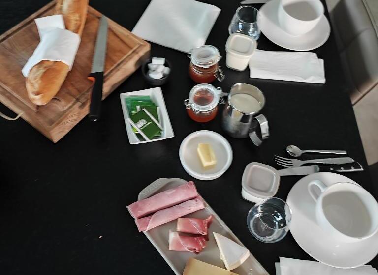 住宿加早餐  Chambre Au Coeur Des Vignes