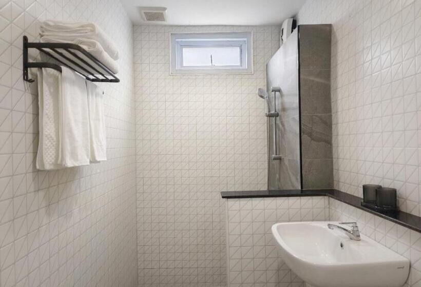 مبيت وإفطار Jenny Airport Lounge