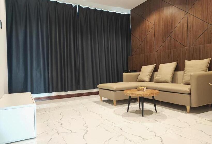 مبيت وإفطار Jenny Airport Lounge