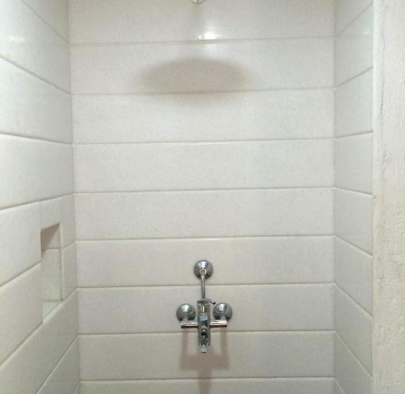 住宿加早餐 Karikkathi Beach Villa Rooms