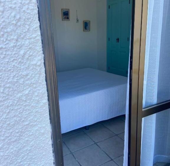 住宿加早餐  La Puerta Azul