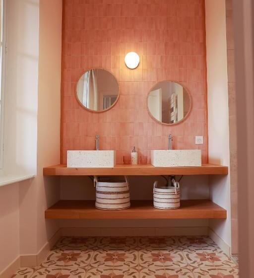 مبيت وإفطار Maison Arcades Chambre 1