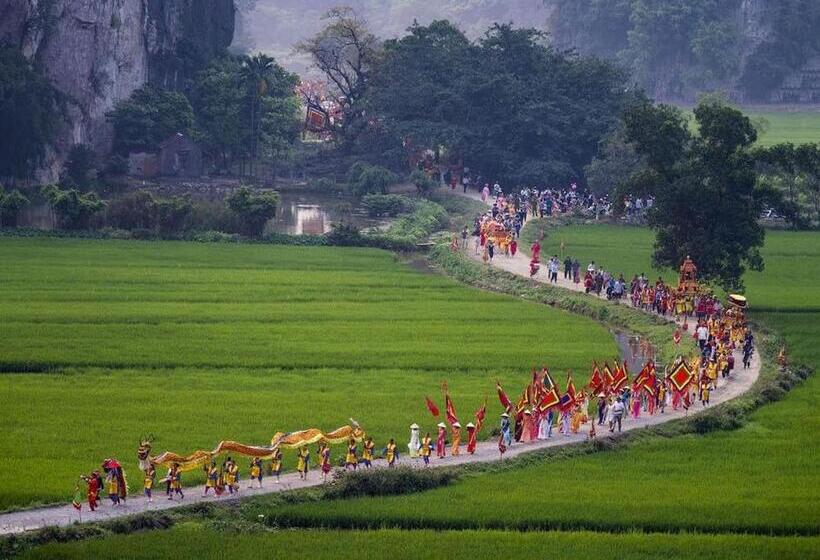 تختخواب و صبحانه Mountain Fields