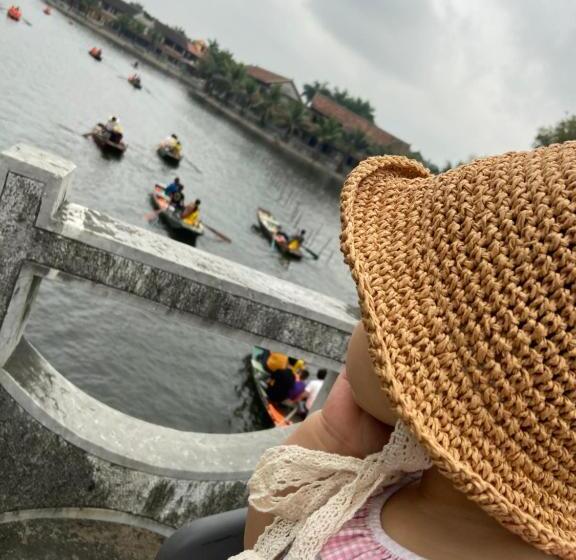 تختخواب و صبحانه Mountain Fields