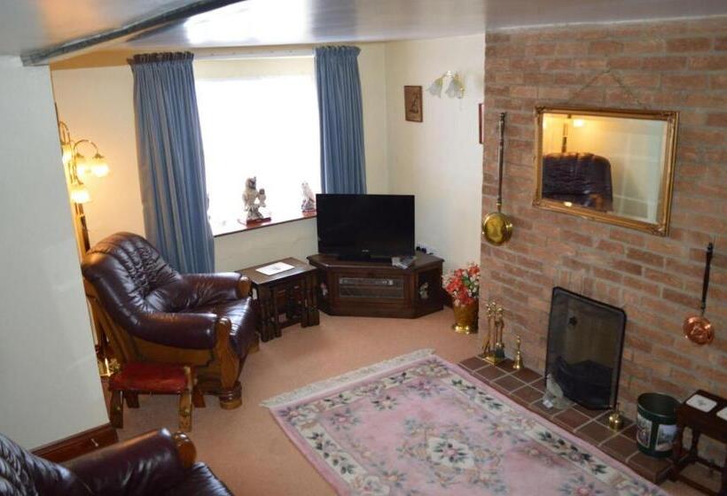 مبيت وإفطار Oak House