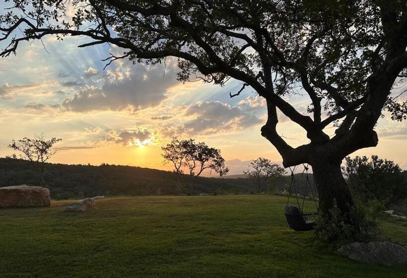 ベッドアンドブレックファースト Poggio Belvento