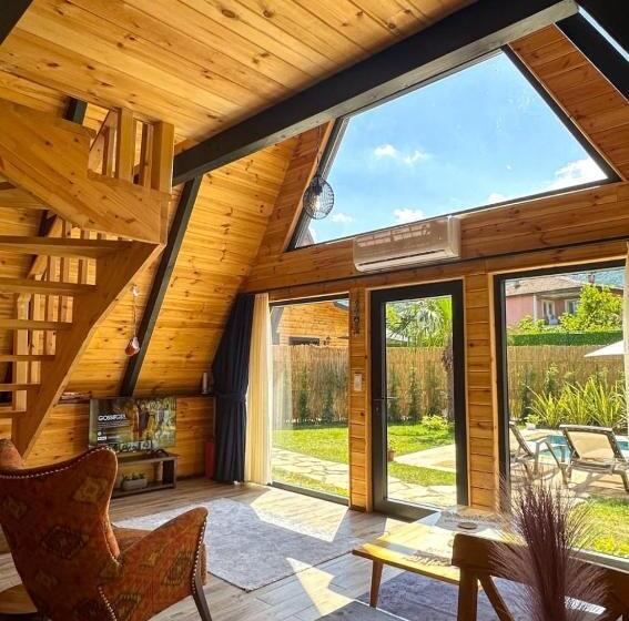 住宿加早餐  Teona Kartepe Bungalov