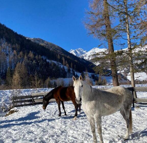 مبيت وإفطار Zimmer Haus Christina