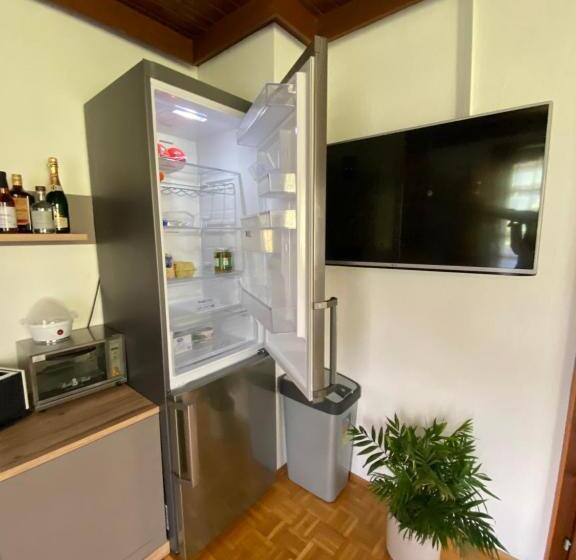 مبيت وإفطار Zimmer Haus Christina