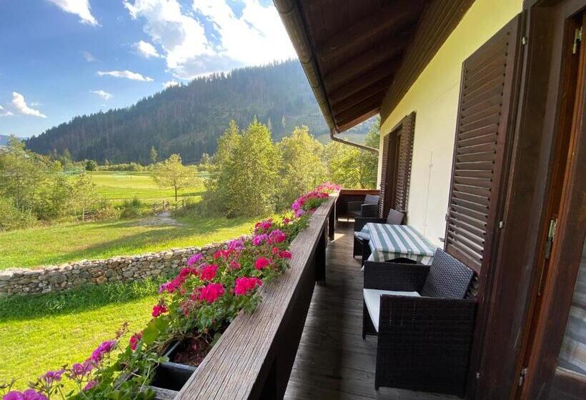 مبيت وإفطار Zimmer Haus Christina