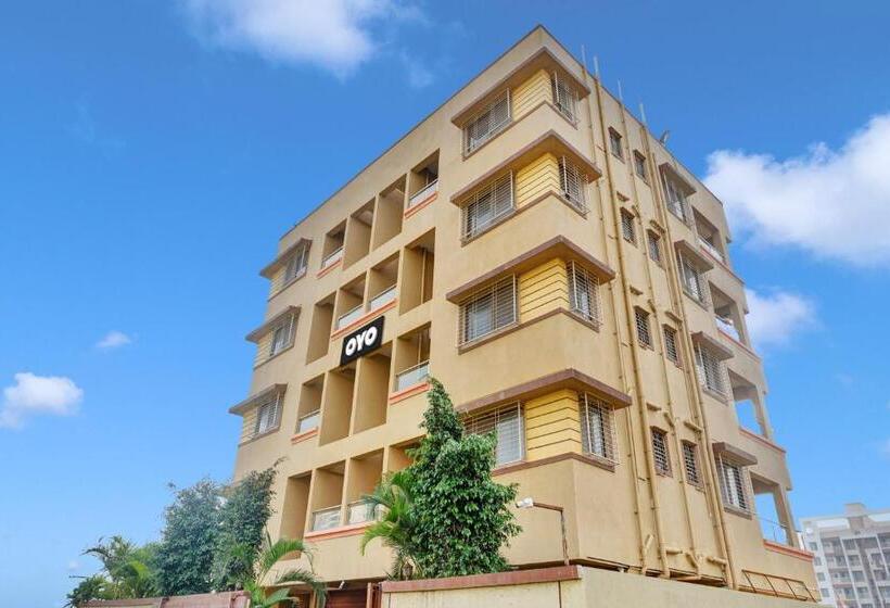 Fabhotel Star Executive