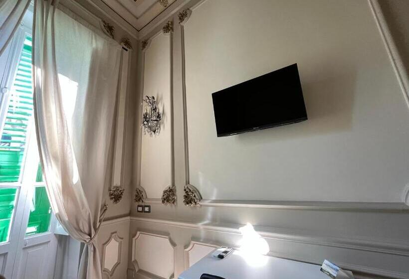 Epoque Bed And Breakfast
