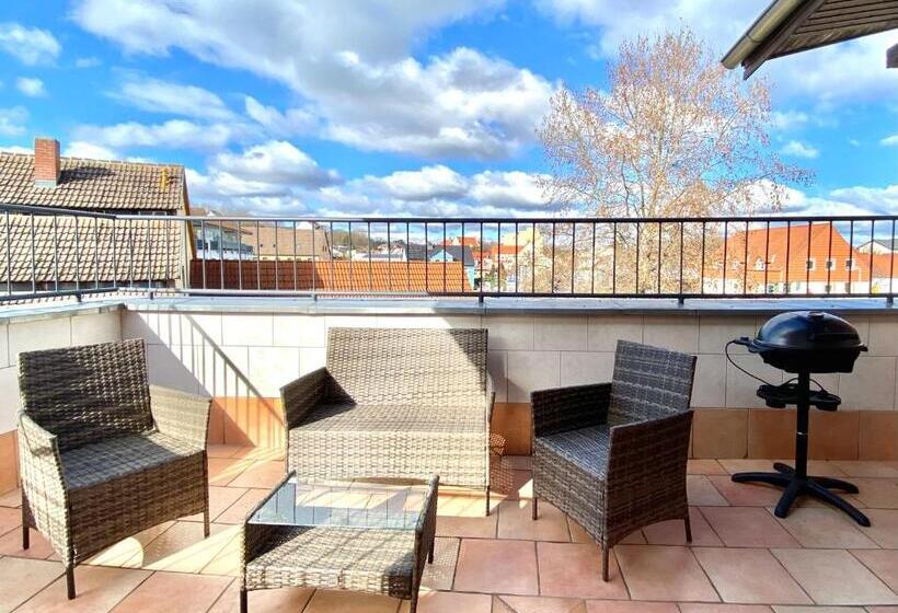 Gemütliche Unterkünfte Für Längeren Aufenthalt Und Monteure Inkl Balkon, Waschmaschine, Wifi, Küche