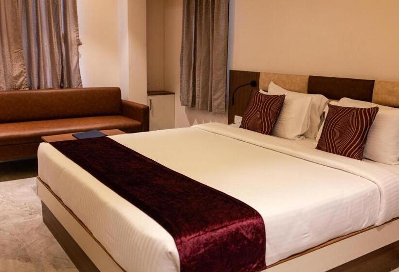 Freesia Resort By Express Inn